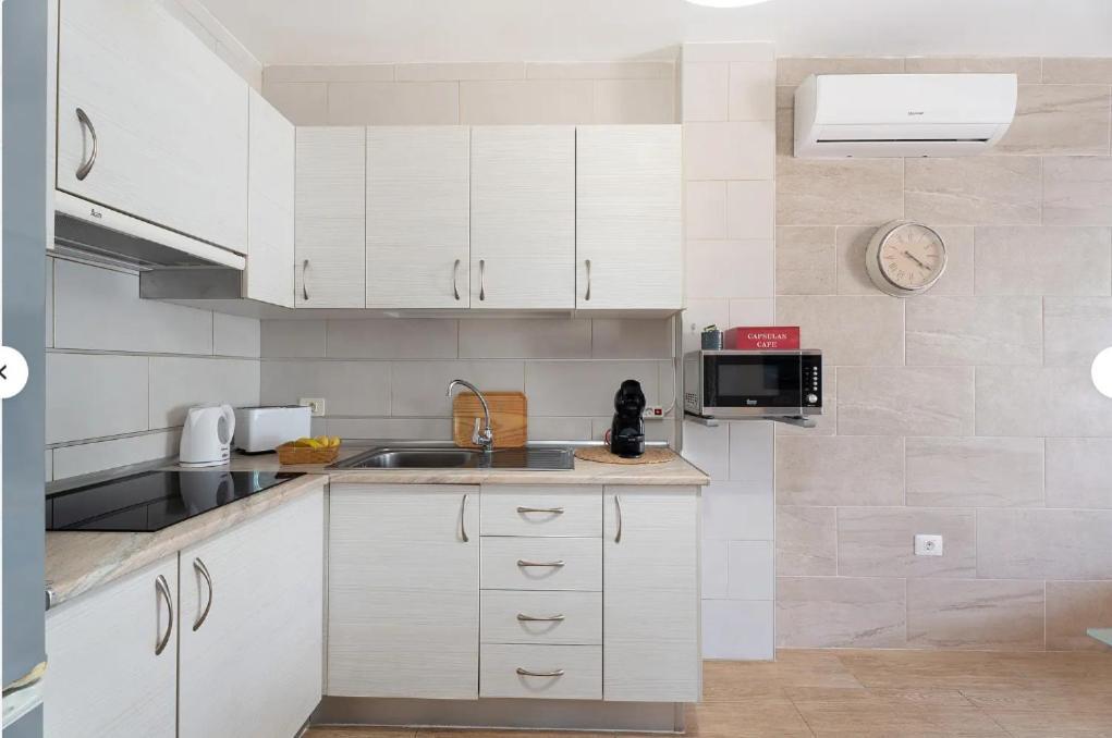 Apartamento Marina Palace Playa Paraiso أذيخي المظهر الخارجي الصورة